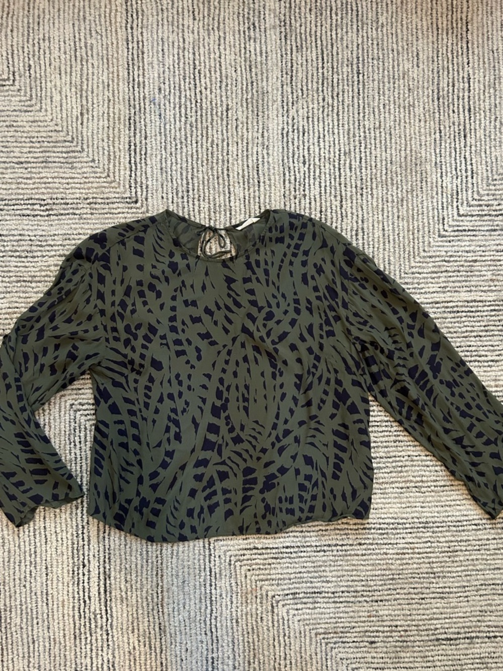 HUSH Olive Green Printed Long-Sleeve Women's Top Size 14